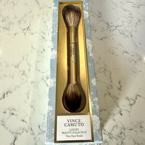 Vince Camuto Soft Bristle Duo Brush NIB